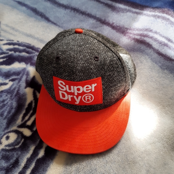 Hat - Picture 8 of 9